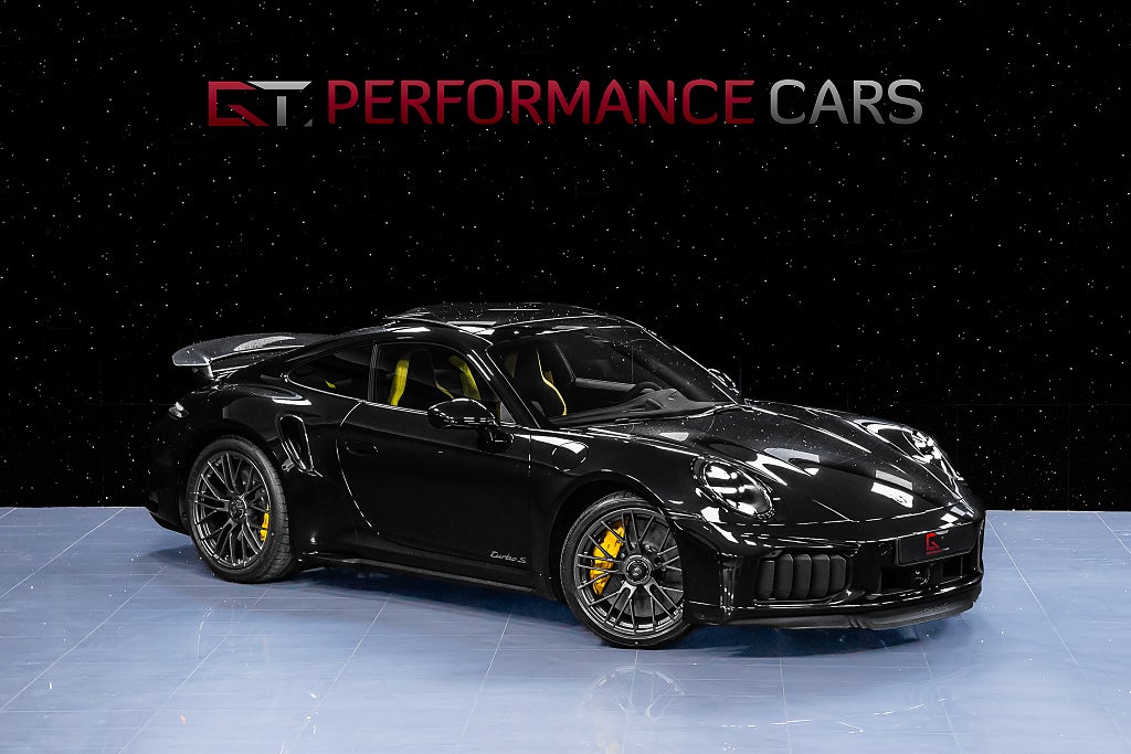 Porsche 911 992.2 Turbo S MOMS Burmester Lift Interiörpaket Glastak
