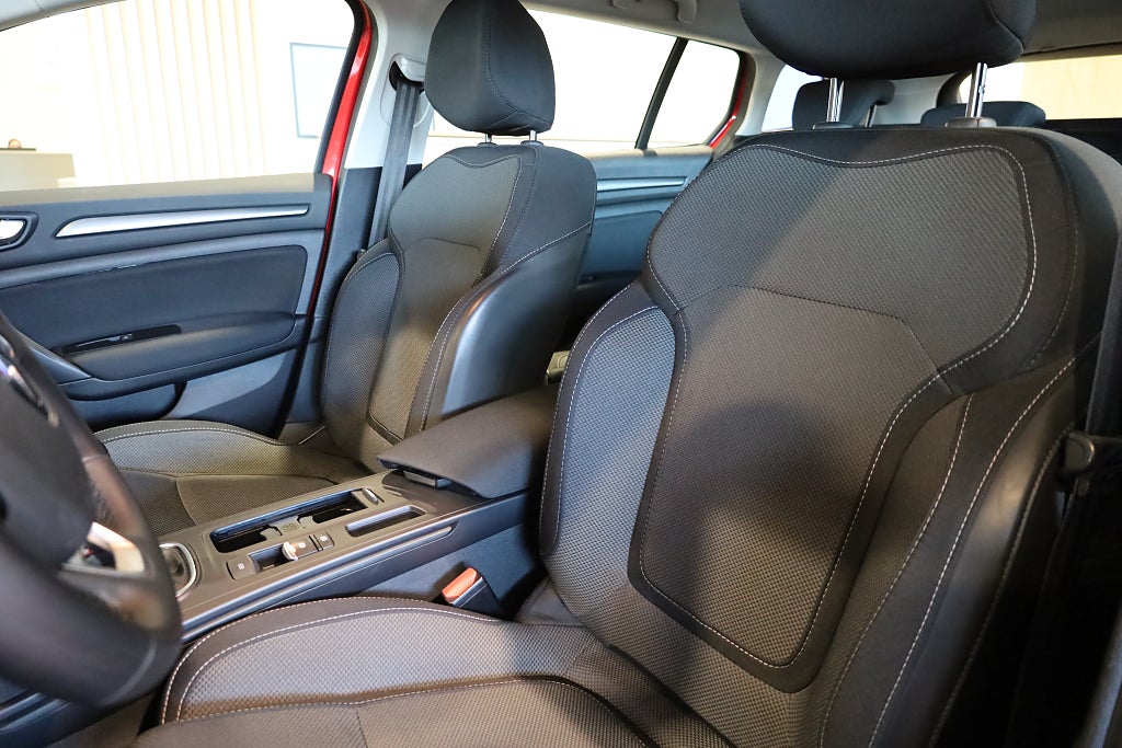 Renault Mégane Sport Tourer 1.3 TCe PhII 140 Equilibre  ST Carplay 2023