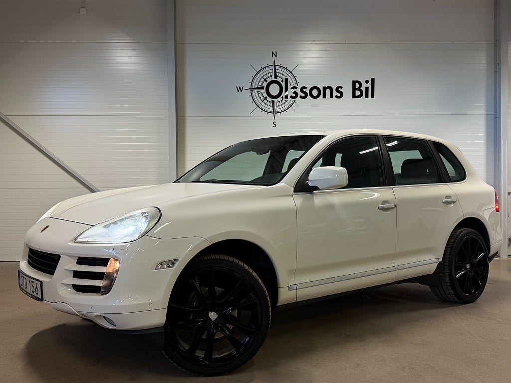 Porsche Cayenne Diesel 3.0 V6 Luft GPS 22" Turbofälg Dragkrok