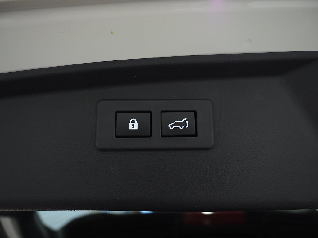 Subaru Outback 2,5i 169hk XFuel Field AWD Aut Motorv Dragkrok