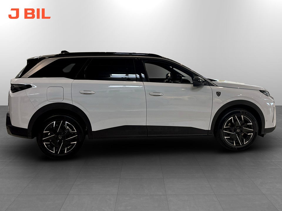 Bild på Peugeot 5008 GT Ultimate Hybrid - OMGÅENDE LEVERANS!