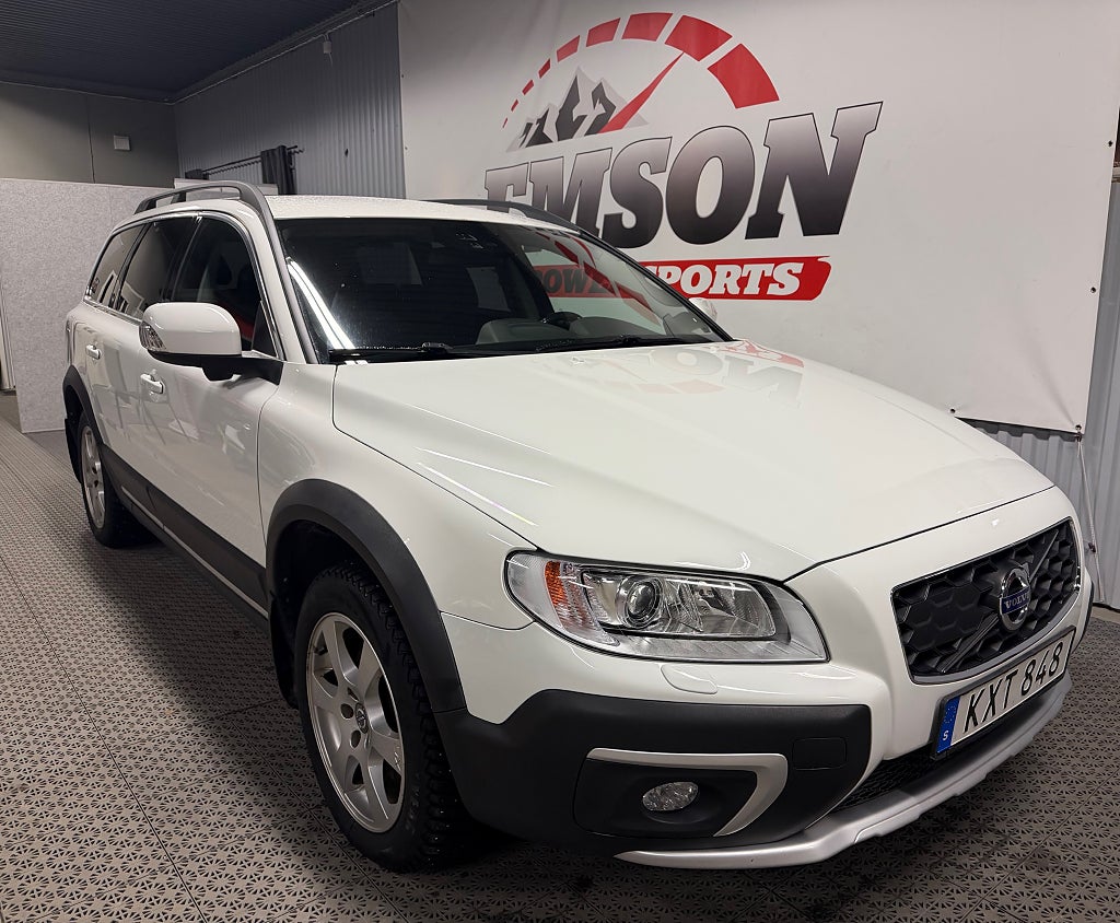 Volvo XC70 D4 AWD Automat Momentum (Kamrem bytt, M&C, D-värmare)