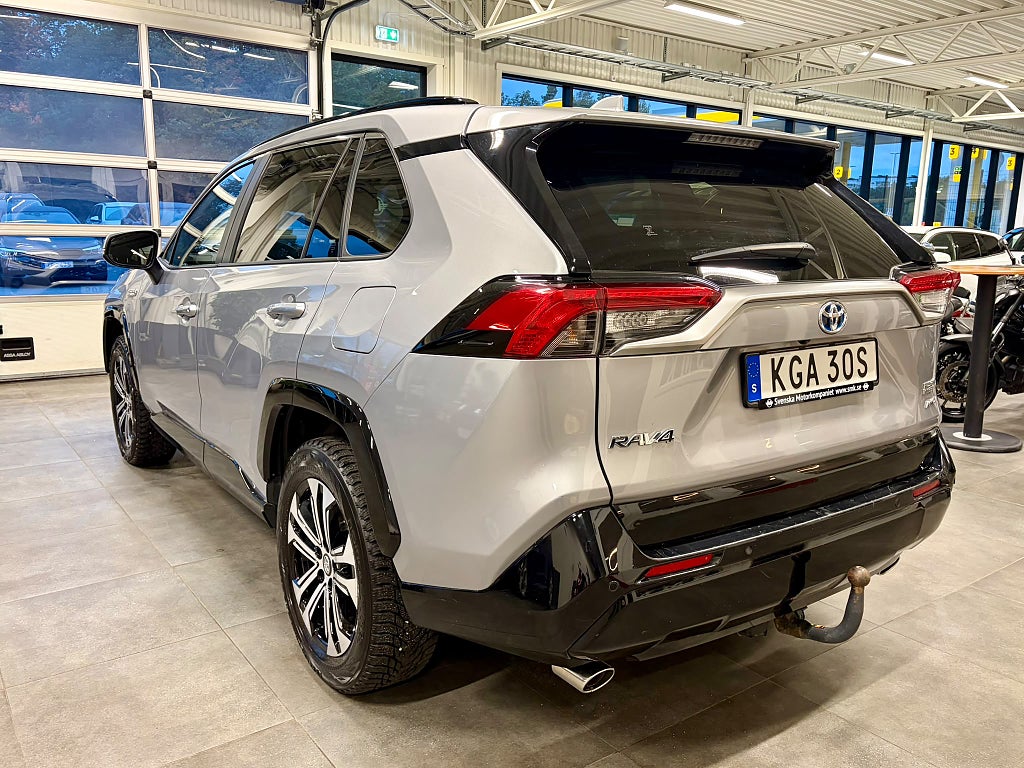 Toyota RAV4 2021 - miniatyr 5