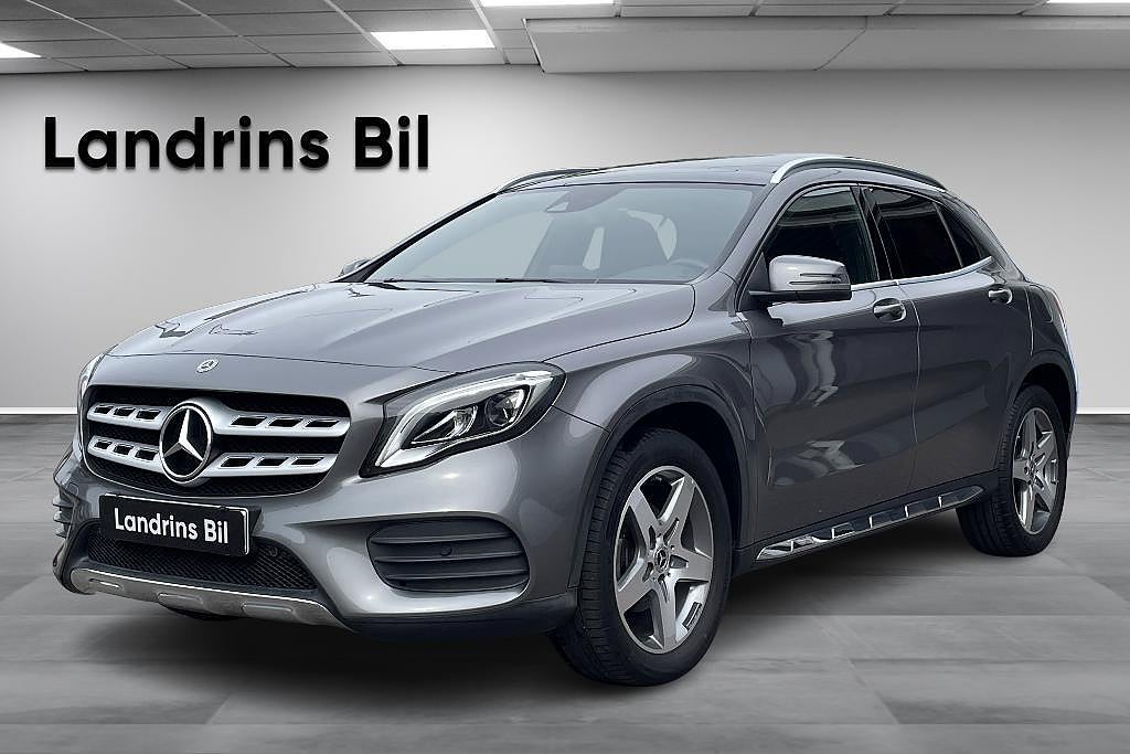 Mercedes-Benz GLA 180 AMG Sport Panorama Dragkrok