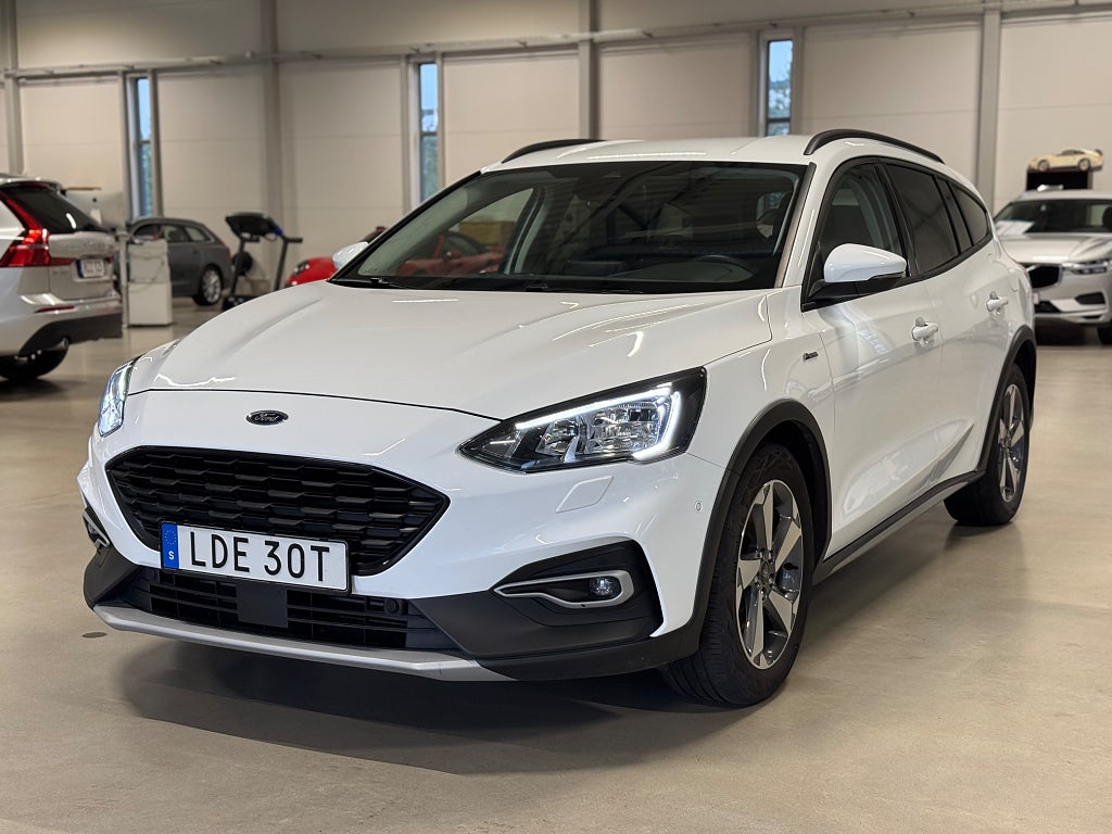 Ford Focus Active Kombi 1.0 AUT MOMS/VAT KAMERA RATTVÄRME