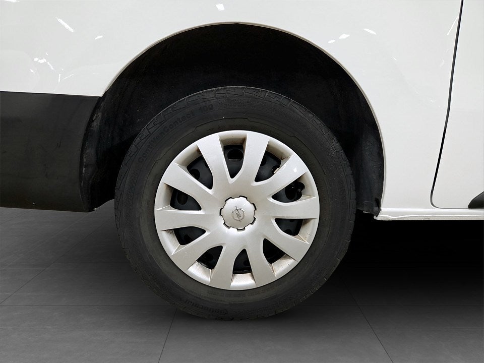 Bild på Opel Vivaro Business 2.0 177hk Aut L3 - DRAG, P-SENSOR BAK