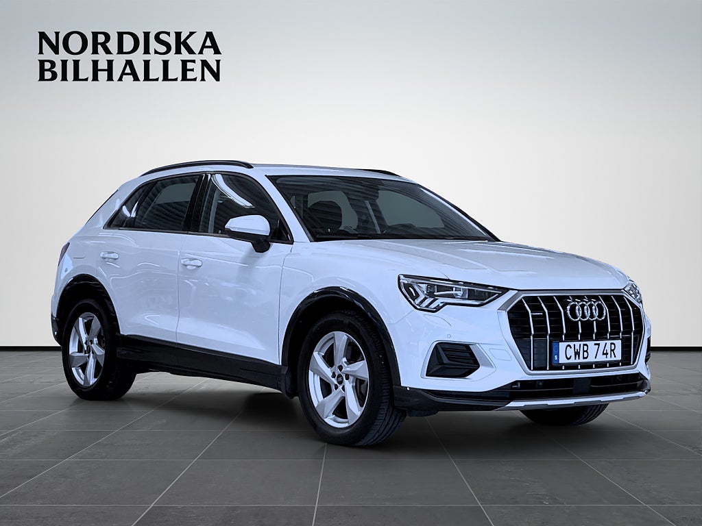 Audi Q3 40 TFSI quattro S Tronic Proline Advanced Värmare Drag