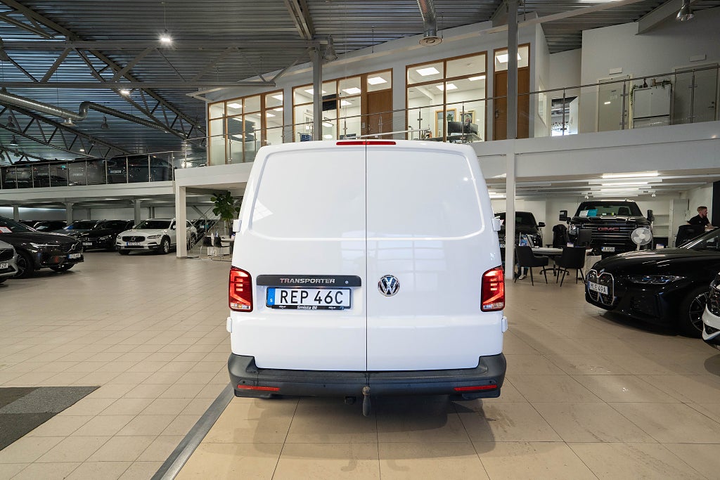 Volkswagen Transporter T30 TDI D-VÄRMARE DRAG CARPLAY MOMS 1-ÄGARE