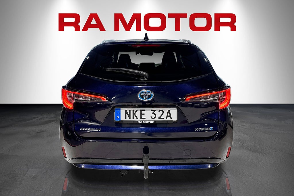 Toyota Corolla Touring Sports Hybrid Style Drag Teknikpkt Garanti 2021