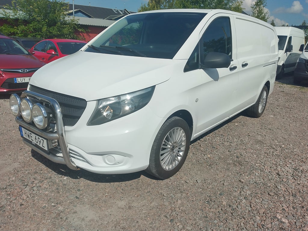 Mercedes-Benz Vito 116CDI 4x4 3.2t 7G-Tronic obs 2523 kr/mån