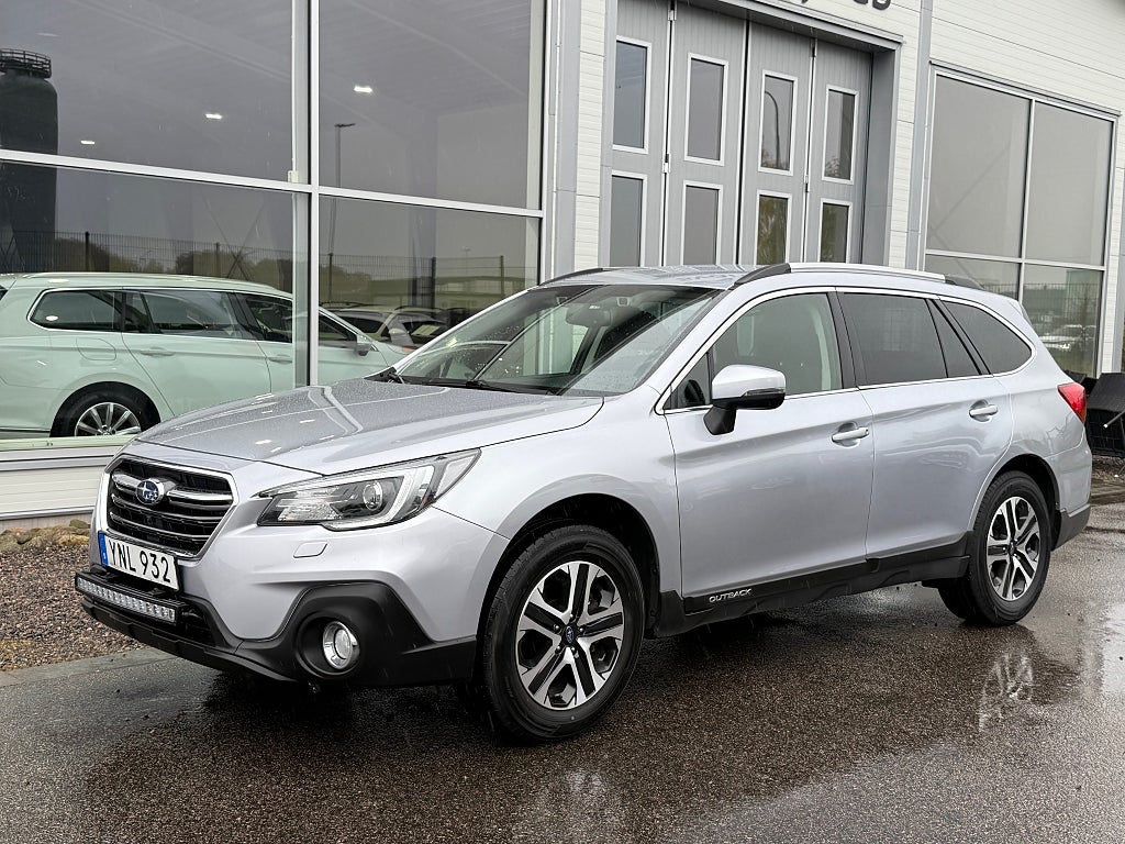 Subaru Outback 2.5 4WD Lineartronic Euro 6 (Drag, M&K-värm)