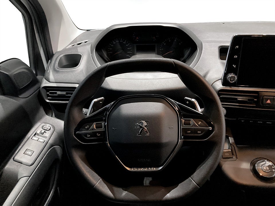 Bild på Peugeot Partner PRO+ 1.5 BHDi 130hk Aut L2 KAMPANJRÄNTA 3,99%