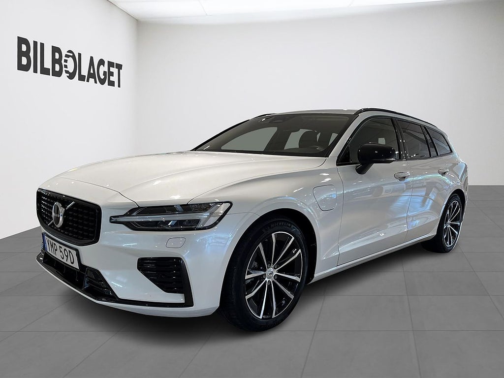 Volvo V60 T6 Plus Dark Edition(KAMERA/NAVI/ELSTOL)