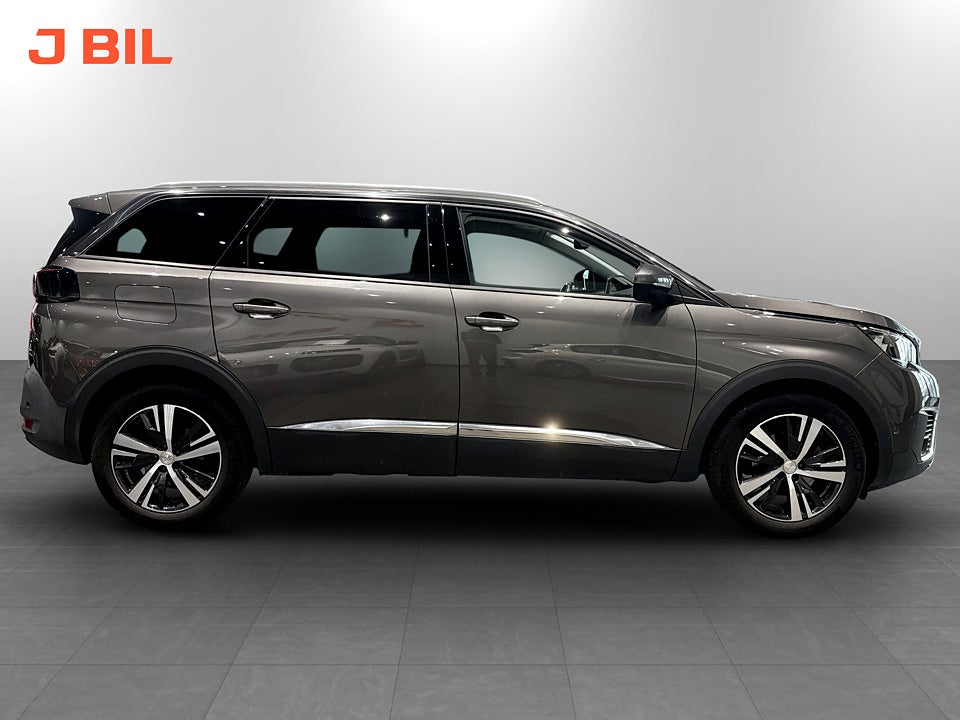 Bild på Peugeot 5008 Allure 1.5 BlueHDi 130hk Aut DRAG 7-SITS