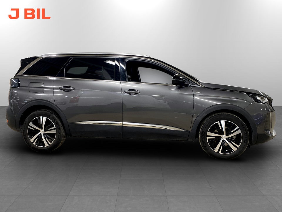Bild på Peugeot 5008 GT 1,2 PT 130hk Aut 7-SITS B-KAMERA CARPLAY
