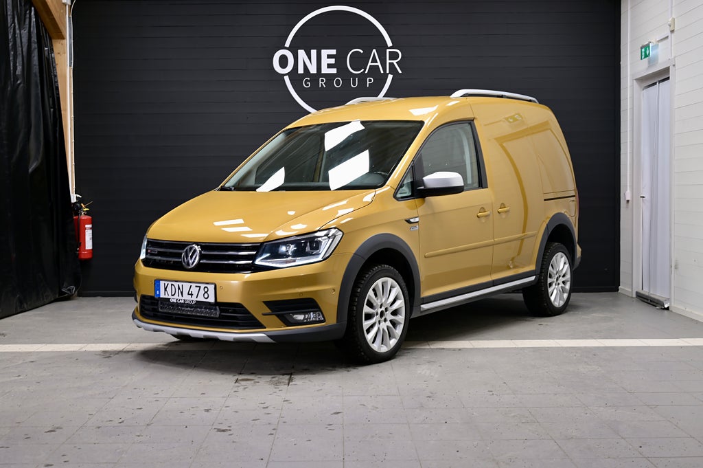 Volkswagen Caddy Alltrack 2.0 TDI 4Motion KamremBytt Nyservad 150hk