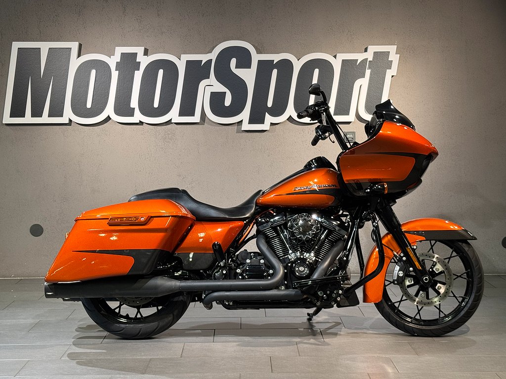 Harley-Davidson ROADGLIDE SPECIAL FLTRXS *130Hk*