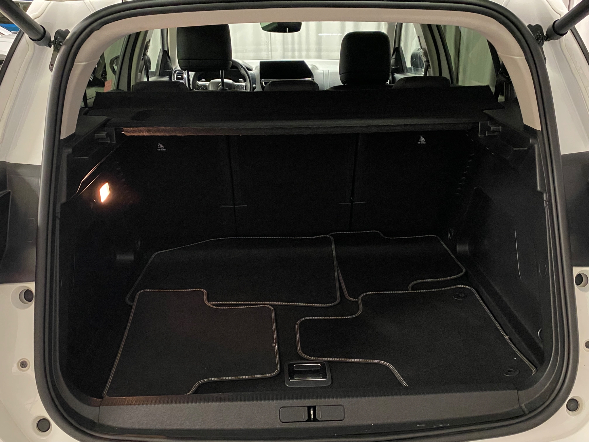 Citroen C5 Aircross PHEV 225 e-EAT Shine 2022, bild 5/10