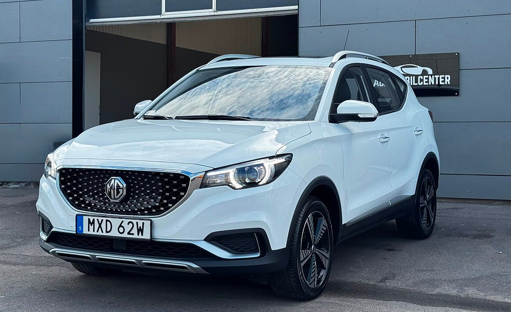 MG ZS EV ny besiktigad