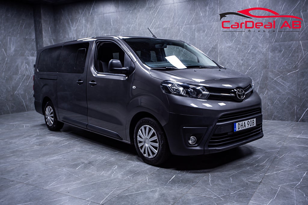 Toyota Proace Verso 1.6 D-4D 9-Sits Värmare Dragkrok Kamera Navi