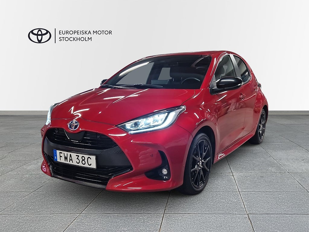 Toyota Yaris 1,5 Hybrid / Style / Säkerhetspaket /AU-Garanti