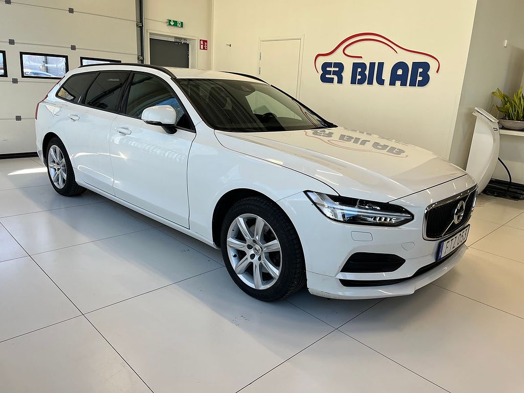 Volvo V90 