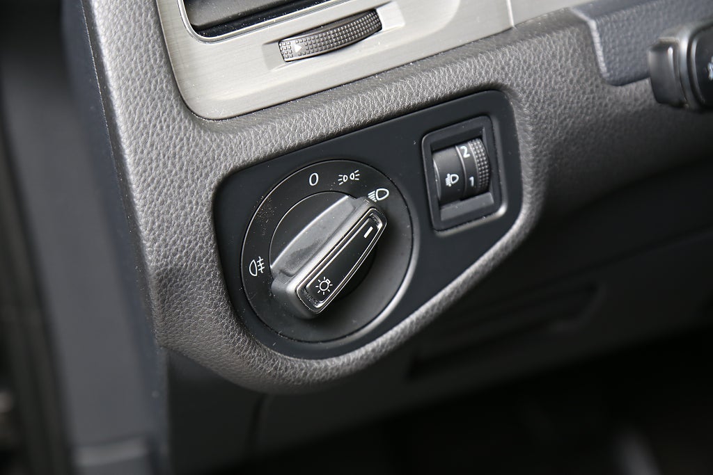 Volkswagen Golf 1,2 TSI 110hk 5-dörrar CarPlay P-sensor 2016
