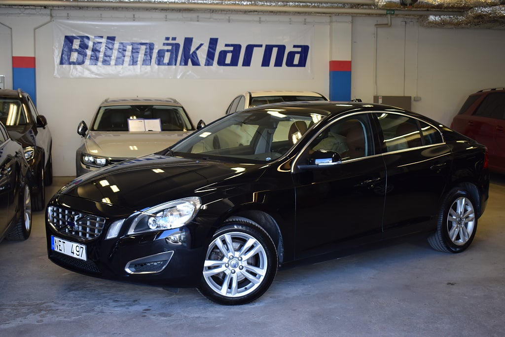 Volvo S60 D2 Powershift Summum VÄLSERVAD/VÄRM/SKINN/PDC/S&V