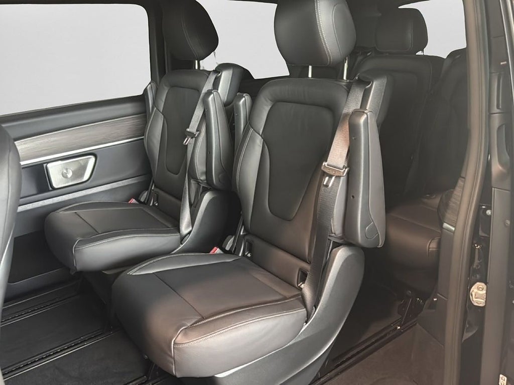 Mercedes-Benz V 2026 - miniatyr 13