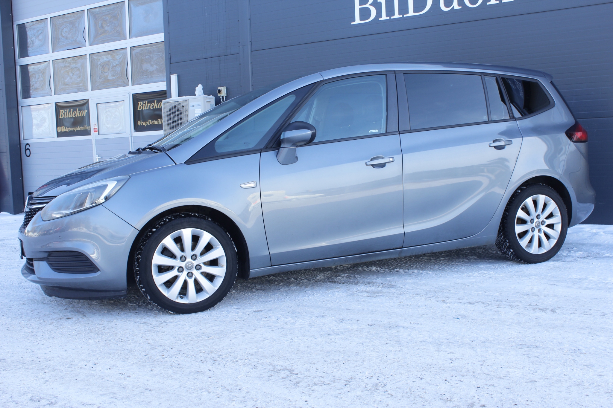 Opel Zafira 1.4 Turbo 2017, kuva 5/48