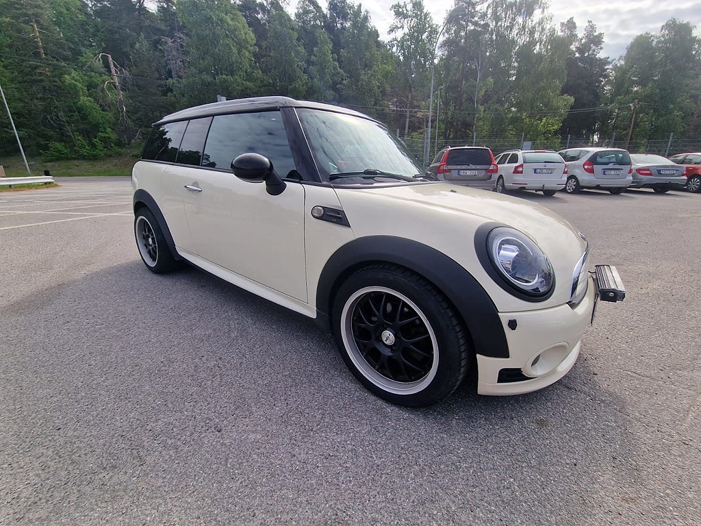MINI Clubman Cooper D 109hk Drar ca 0,4l/mil Mycket välvårdad 