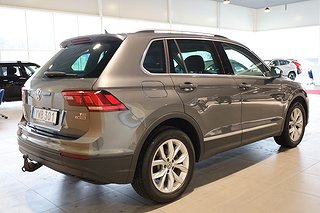 SUV Volkswagen Tiguan 8 av 25