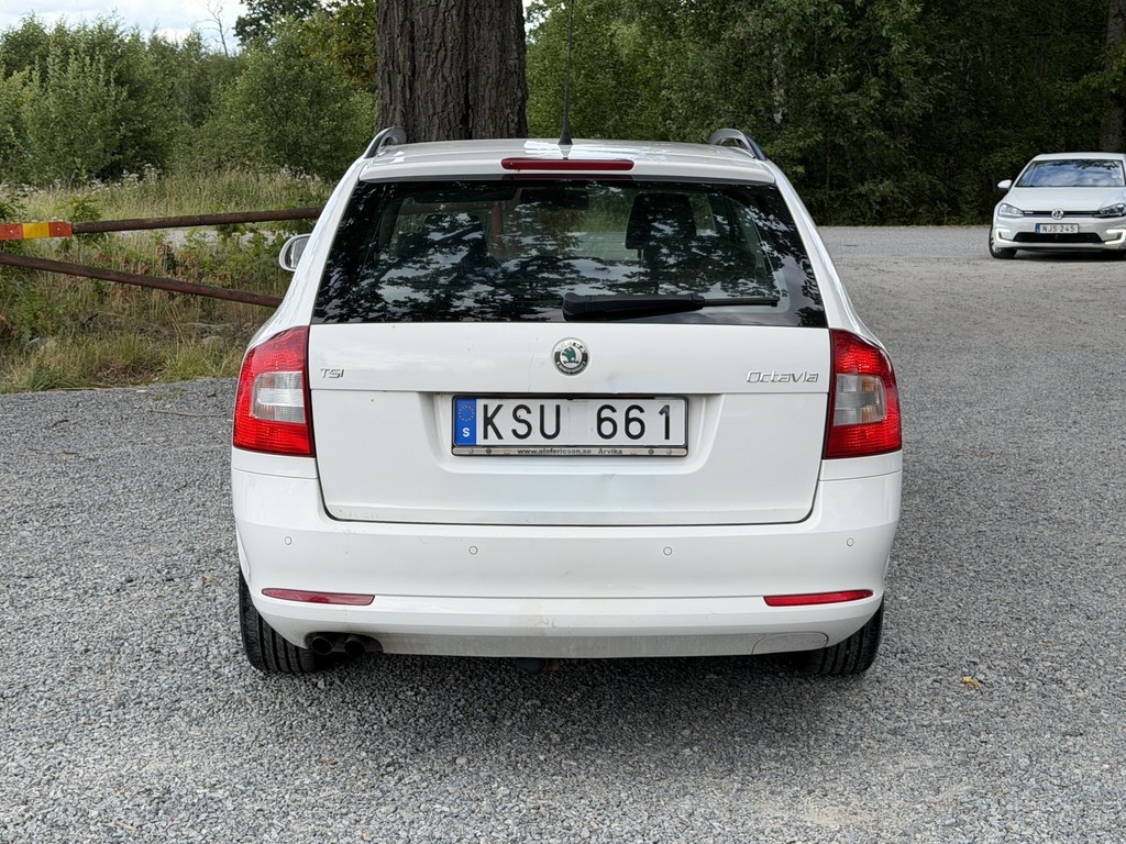 Skoda Octavia 2011, bild 6/51