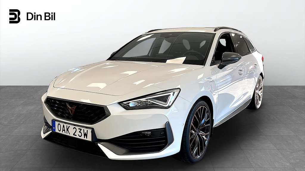 Cupra Leon Sportstourer e-Hybrid LVZ 245 HK B-kamera Nav Rattvärmare