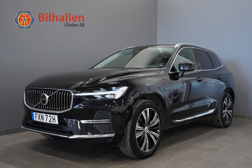 Volvo XC60 Recharge T6 AWD Core Komfortstolar Läder H&K Drag 20"