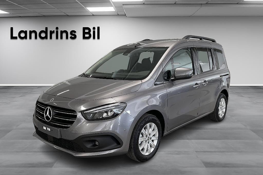 Mercedes-Benz T 180 d L1 Automat / Premium *OMG LEVERANS*