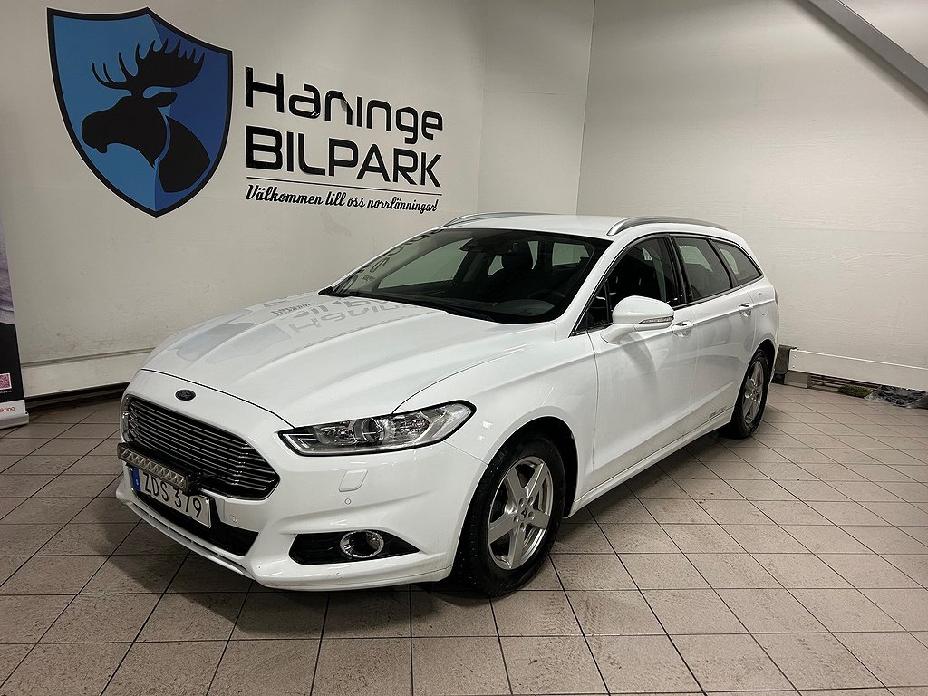 Ford Mondeo Kombi 1.5 TDCi Titanium/PDC/DRAG/SUPERDEAL 4,95%/