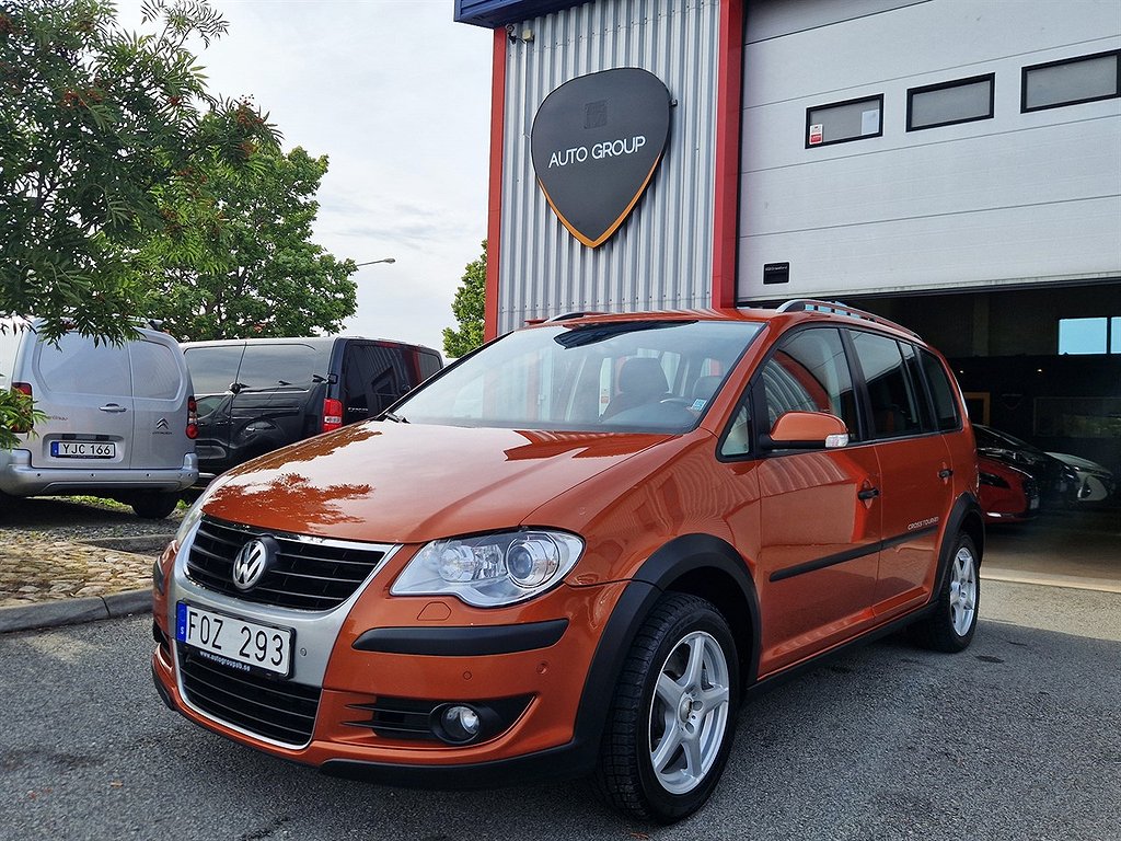 Volkswagen Touran Cross 2.0 TDI DSG Sekventiell, 170hk Cross 7 Sits