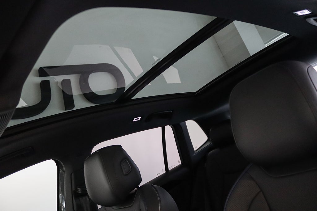 Volkswagen Tiguan 2.0 TDI 4M R-Line Premium Pano HuD Värmare