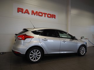 Halvkombi Ford Focus 5 av 20