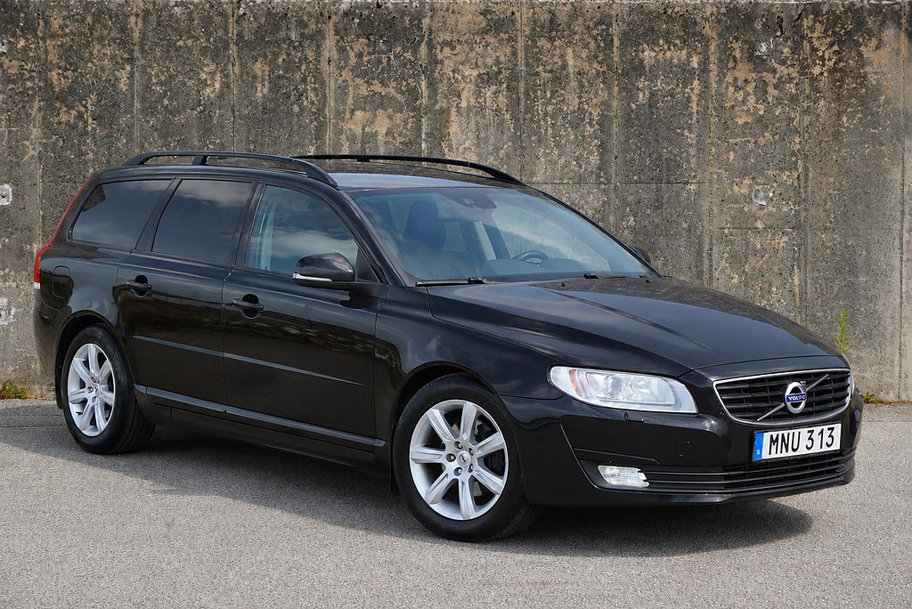 Volvo V70 D4 AWD Dynamic Edition|Drag|Värmare|Rattvärme|