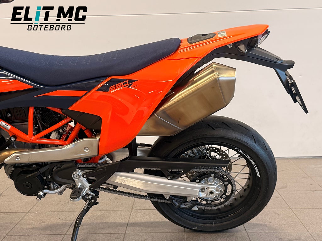 KTM | 690 SMC-R 2026 - miniatyr 16