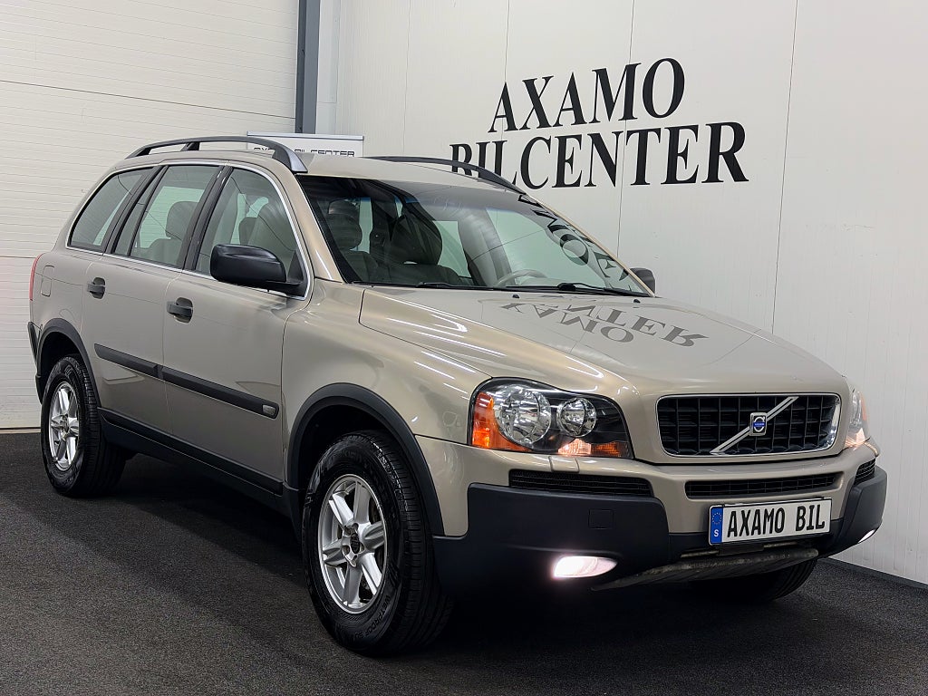 Volvo XC90 2.5T 210Hk AWD Base Helläder *Nybesiktad* Drag*1-Ägare*