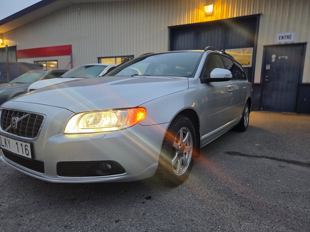 Volvo V70 D5 Geartronic Momentum Euro 4