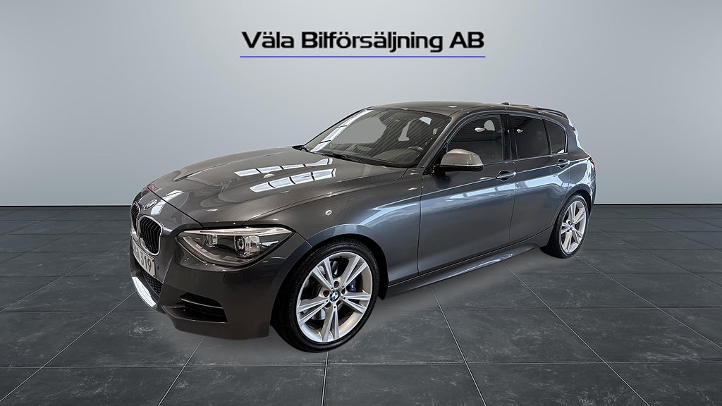 BMW M135i xDrive 5-d H&K / Navi / Elstolar /VRSF/ Wagner/ 420hk