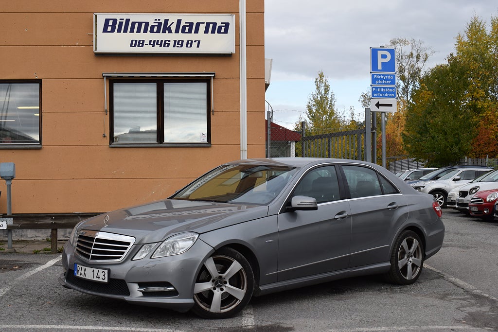 Mercedes-Benz E 220 CDI BlueEFFICIENCY VÄRM/DRAG/CARPLAY/KAMERA/PDC