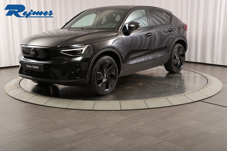 Volvo EC40 Twin M Performance Ultra Black Edt/Drag/360