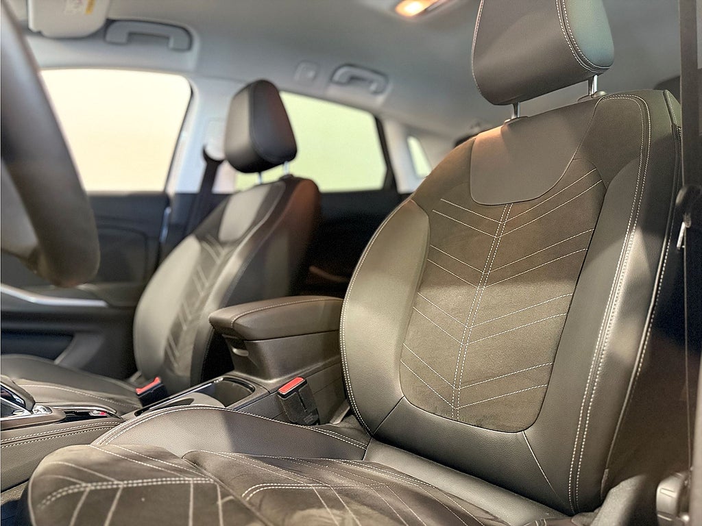 Bild på Opel Grandland Ultimate 1.2 Turbo 130hk Aut - B-KAMERA, CARPLAY, NAV