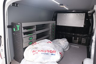 Transportbil - Skåp Maxus e-Deliver 3 17 av 18