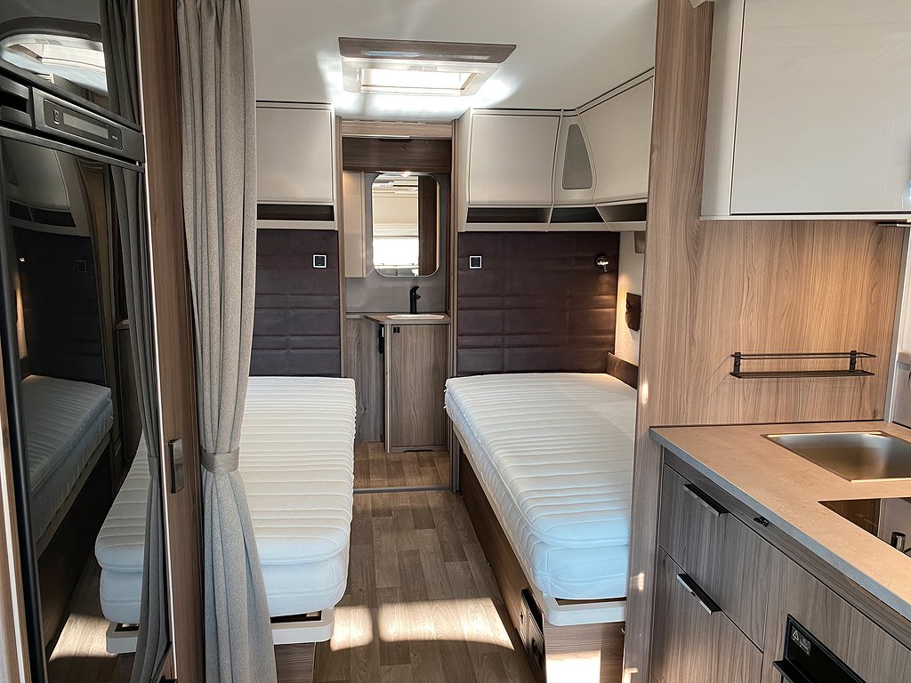 Kabe Imperial 630 TDL KS / Imperial / Långbäddar / - Kabe
